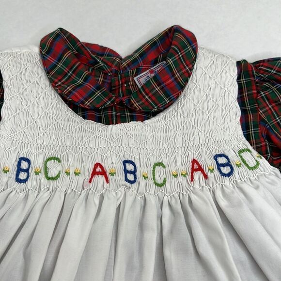 Petit Ami red Plaid dress white smocked embroidered pinafore Vintage size 2T EUC - Picture 4 of 14